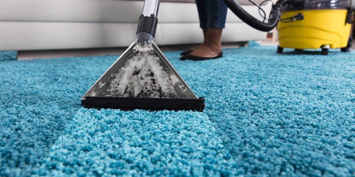 Professional Carpet Cleaning: Enhancing Your Home’s Comfort and Health