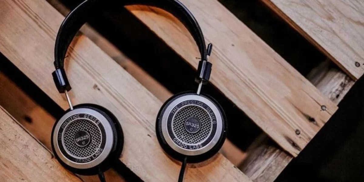 Best Wired Headphones For Gaming, Music, And More In 2025