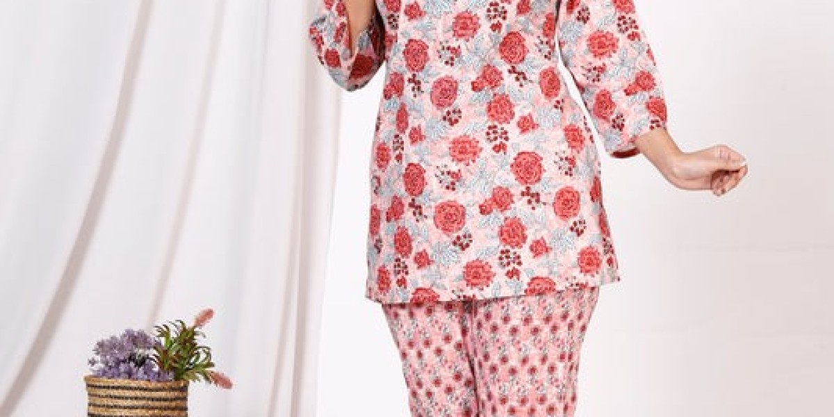 Comfort & Elegance: Bani Thani's Loungewear Collection